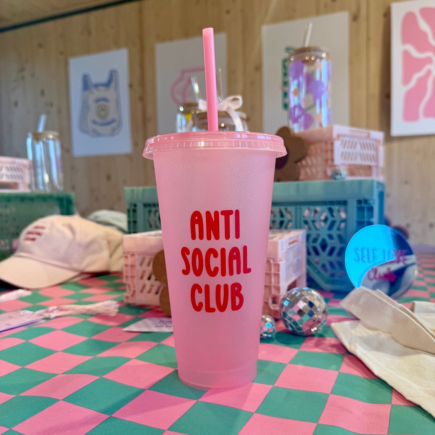 Trinkbecher "ANTI SOCIAL CLUB" – Stylisch & Einzigartig