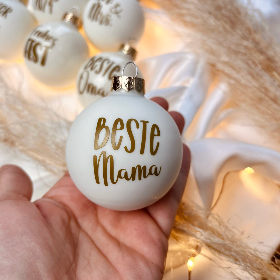 Einzigartige Weihnachtskugeln mit personalisiertem Aufdruck