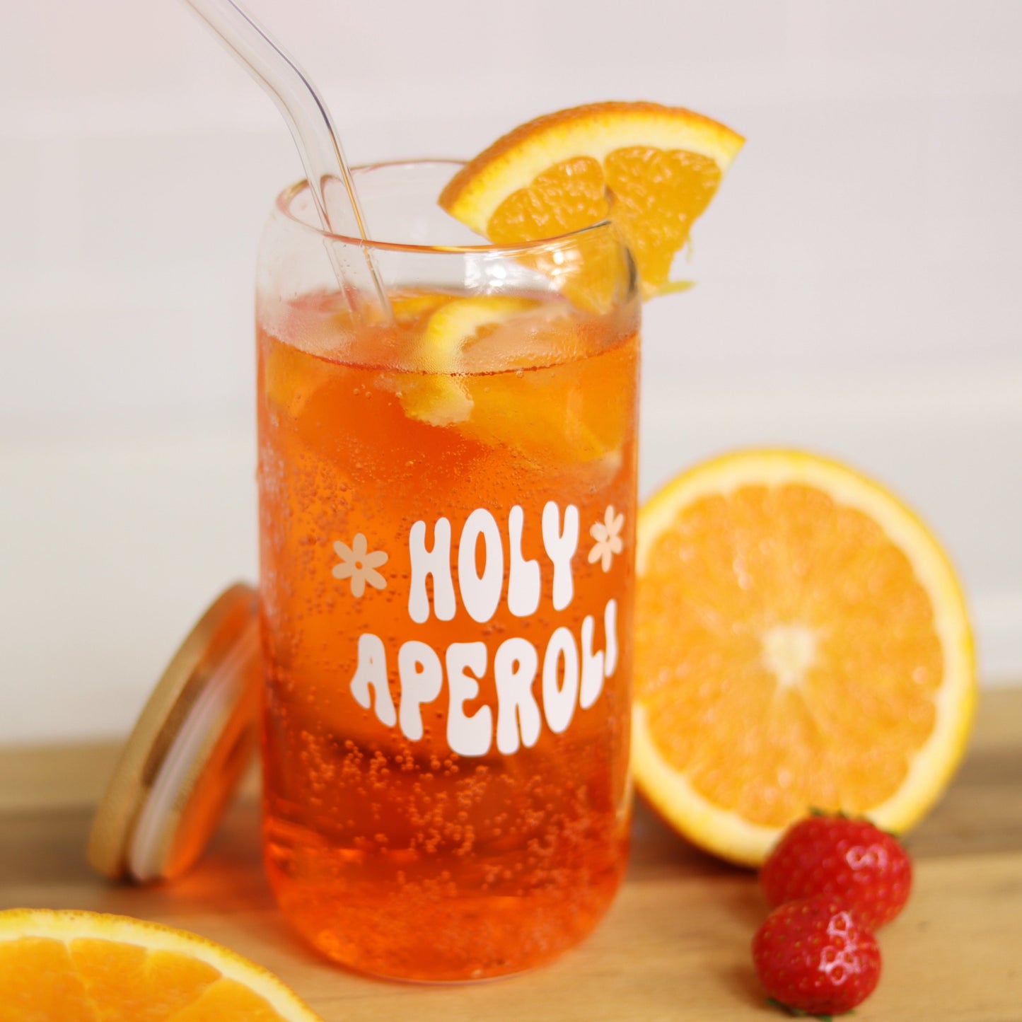 Trinkglas 'Holy Aperoli' – Deckel & Strohhalm