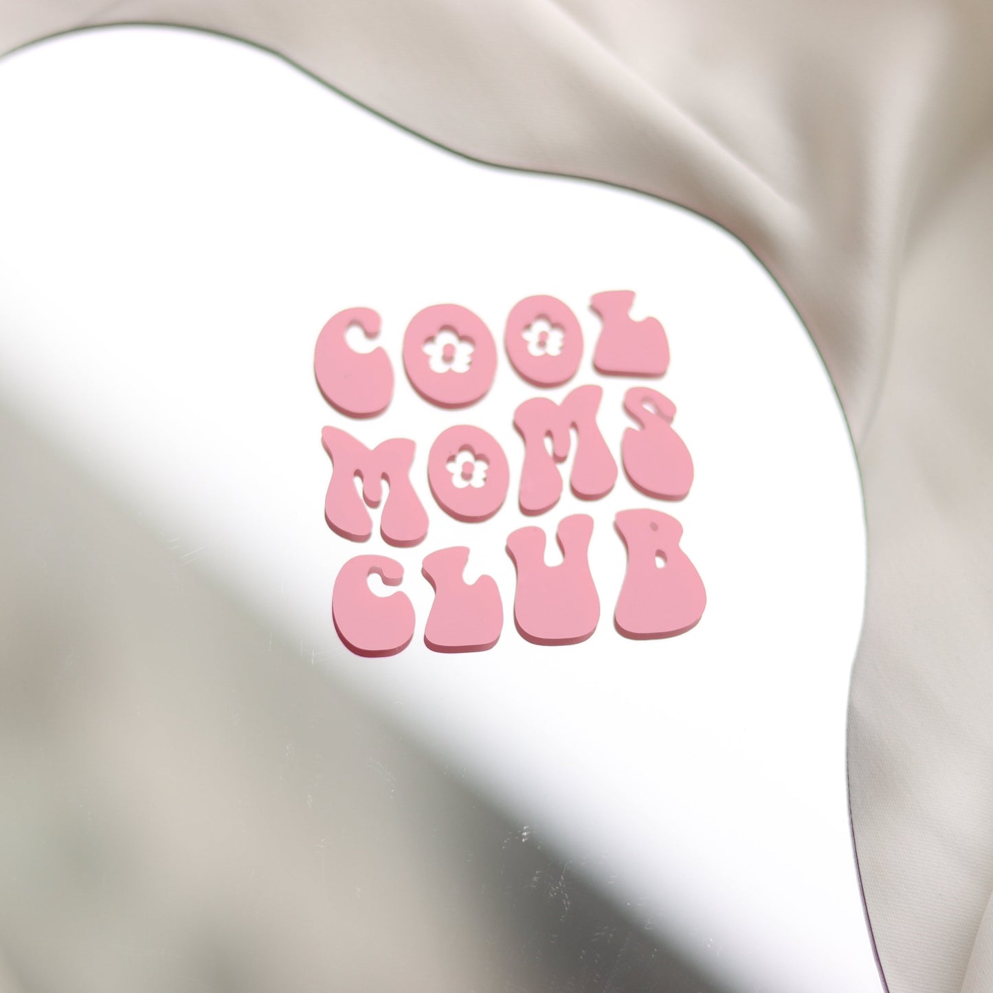 Sticker Vinyl rosa "Cool Moms Club"