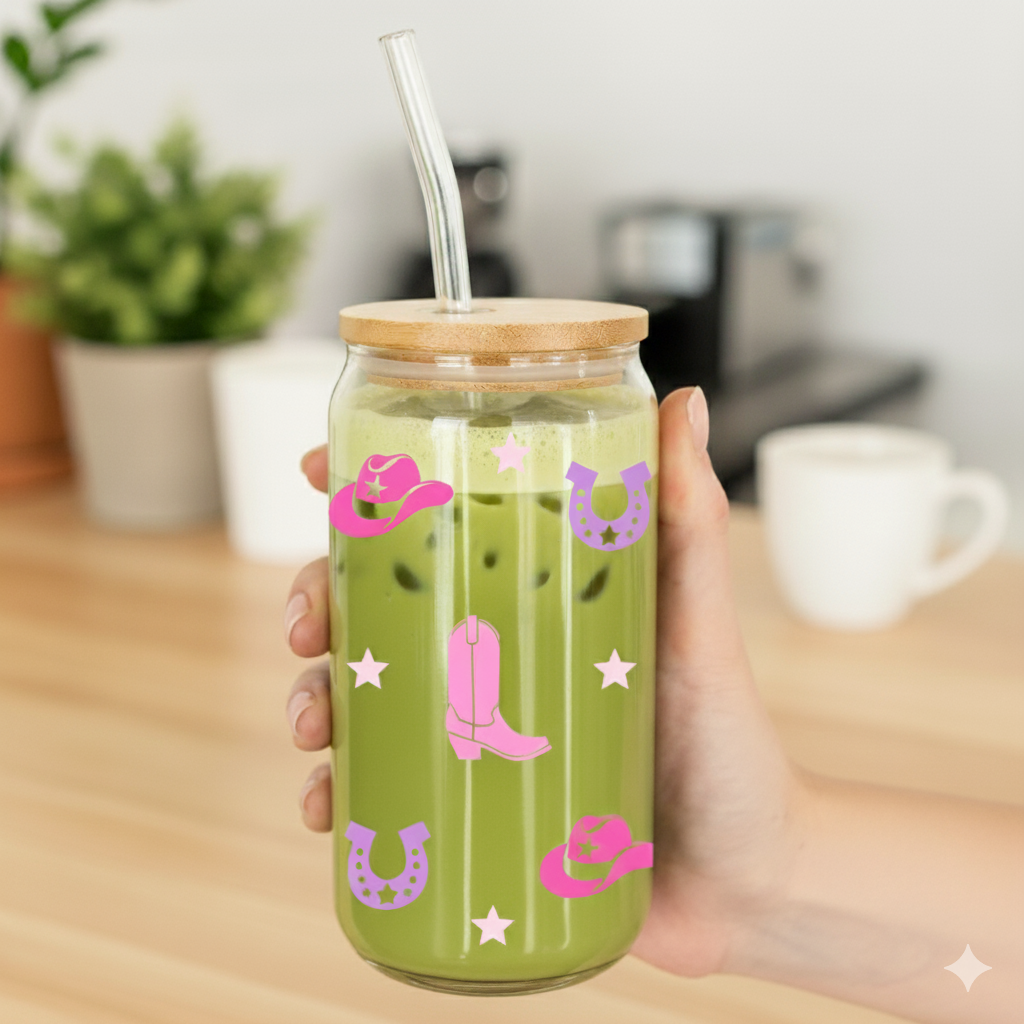 Trinkglas "cowgirl vibes" mit Deckel und Strohhalm Matcha
