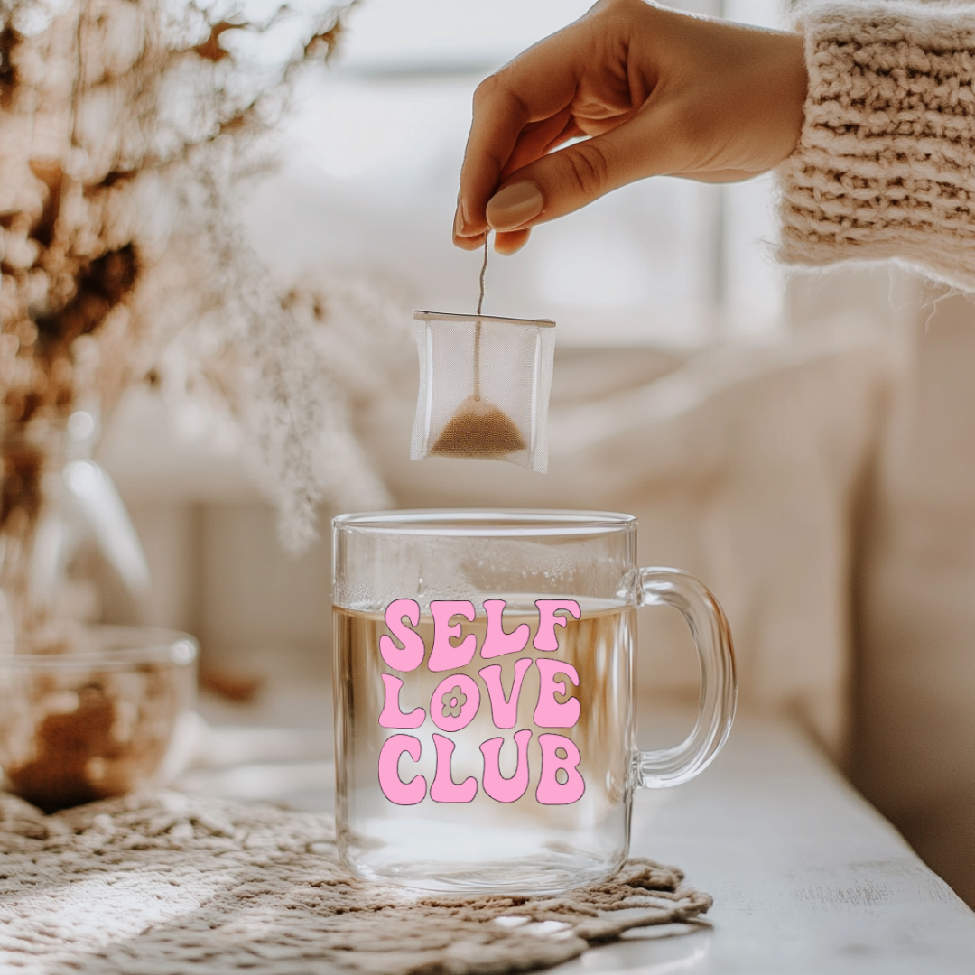 Tasse aus Glas "Self Love Club"