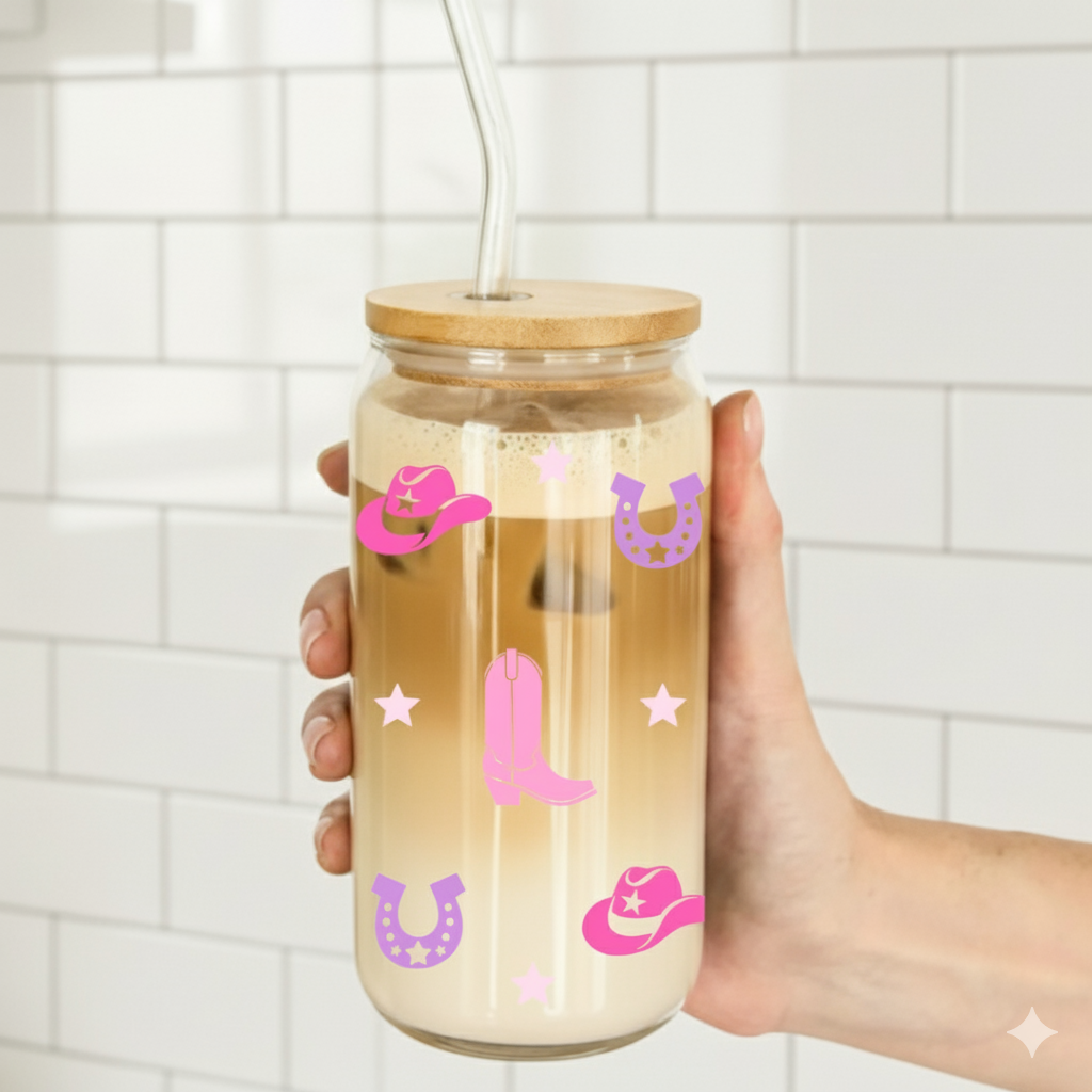 Trinkglas "cowgirl vibes" mit Deckel und Strohhalm Iced Latte
