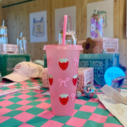 Trinkbecher Erdbeeren & Schleifen
