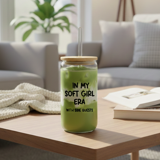 trinkglas "in my soft girl era"