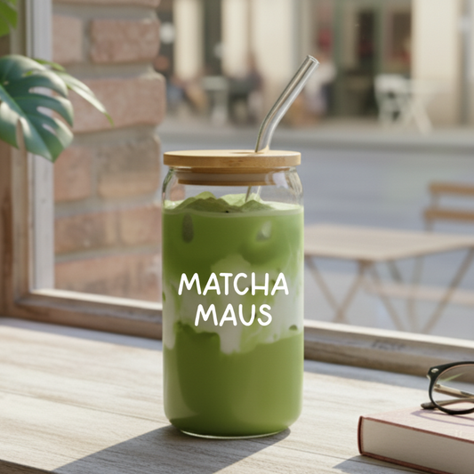 Trinkglas "Matcha Maus" - mit Deckel und Strohhalm